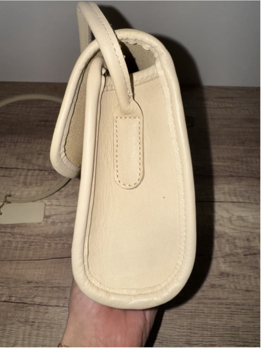 Vintage Coach Christie 9892 Bone Leather USA Minimalist Crossbody Bag - Picture 4 of 16